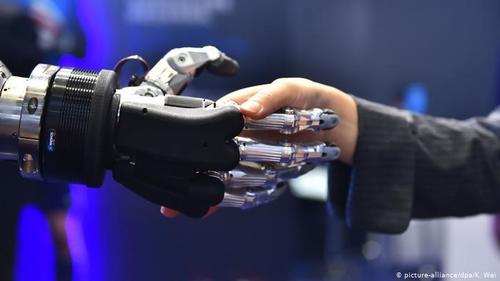 2021 оноос Оросын сурагчид хиймэл оюун ухаан судална
