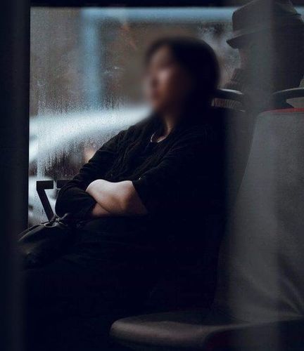 АВТОБУС №35: “Заримдаа шалтгаангүй ганцаардах дуртай”