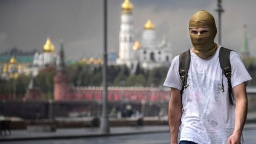 COVID-19: ОХУ өвчлөлөөр эхний тавд багтаж, Москва тусгаарлалтын горимыг сунгав