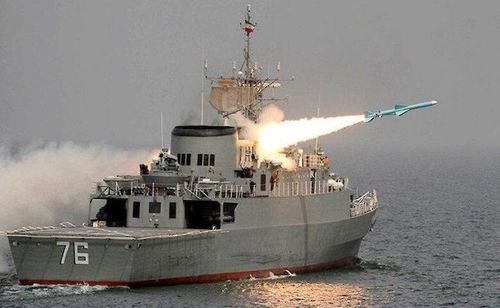 Иран: Пуужингийн туршилтын үеэр өөрсдийнхөө хөлгийг харваж, 19 хүн амиа алджээ