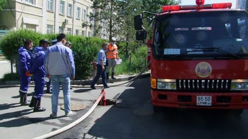 Галын автомашиныг усаар хангах далд усны цэгийн хяналт шалгалтыг хийлээ
