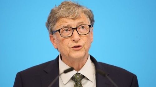Билл Гейтс: Ирэх намар халдвар авсан хүний тоо эрс өснө