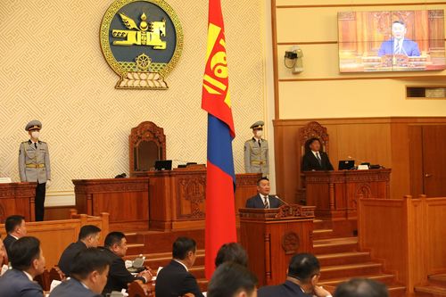 Х.Баттулга: Иргэдийнхээ өмнүүр орж өөрсдөдөө боломж эрэлхийлэлгүй үнэнчээр ажиллана гэдэгт найдаж байна