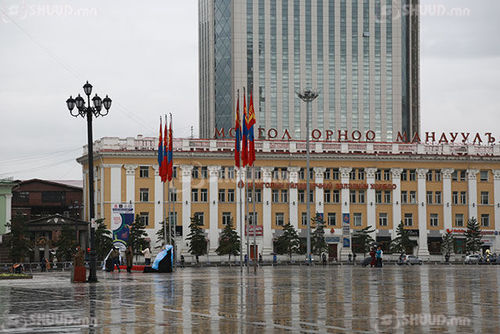 Улаанбаатарт 9 хэм дулаан байна