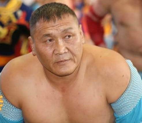 Б.Пүрэвсүрэн 50 дөхсөн насандаа түрүүлэв