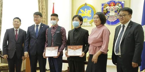 Асрамж, халамжийн төвөөс гарсан залуусыг орон сууцанд хамруулах санамж бичигт гарын үсэг зурлаа