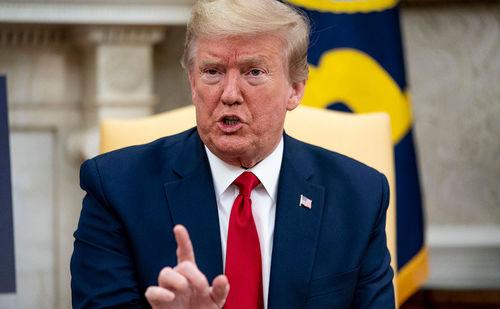 Трамп: Цар тахал вакцингүйгээр ч дуусах боломжтой