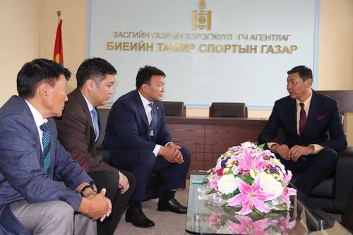 Олимпийн удирдлагууд БТСУХ-нд зочиллоо