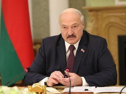 Балтийн тэнгисийн орнууд Лукашенкогийн эсрэг хориг тавина