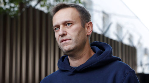 Zeit: Навальныйг зөвхөн ТУСГАЙ АЛБАДАД байдаг хороор хордуулсан