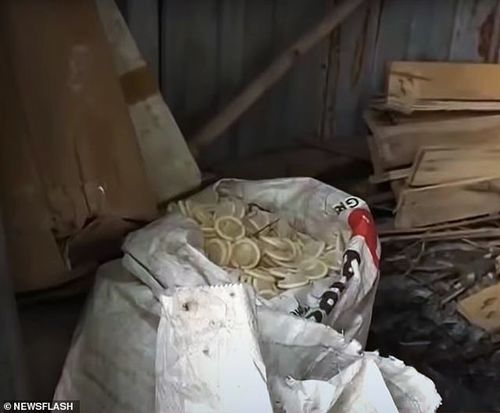 Ашигласан бэлгэвчийг дахин худалдаалж байжээ
