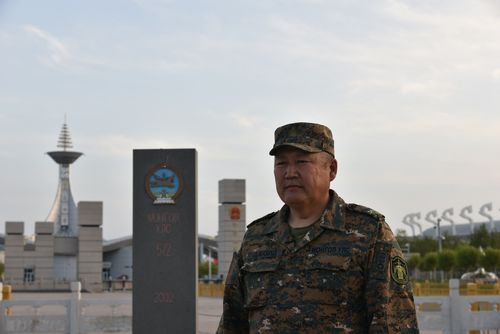 Б.Болд: Шивээхүрэн боомт цайны цаггүй ажиллах болсноор  ачаалал эрс нэмэгдсэн