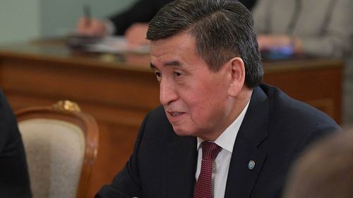 Киргизийн Ерөнхийлөгч сонгуулийн дүнг цуцлахыг санал болгожээ