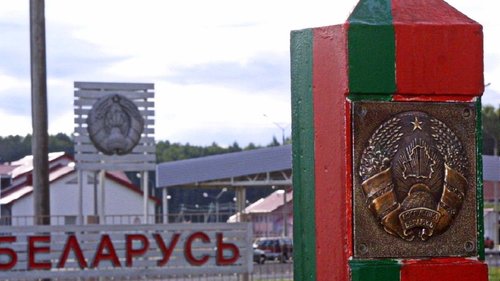 Беларусь коронавирусийн улмаас хилээ хаана