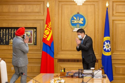 БНЭУ-аас ойрын хугацаанд вакцин нийлүүлнэ
