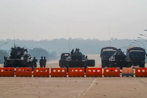 Төрийн эргэлт гарахаас өмнө ОУВС Мьянмар руу их хэмжээний мөнгө шилжүүүлжээ