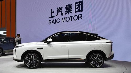 Шанхайд олон улсын автосалон нээгдлээ