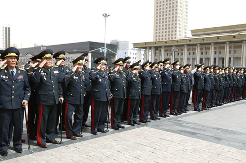 Монгол Улсад генерал цол бий болсны 77 жилийн ойн өдөр тохиож байна