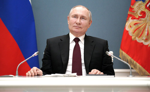 Путин: Эмнэлгийн ажилтнуудын хүнд хөдөлмөрийг шударгаар үнэлэх ёстой