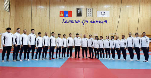 Олимпийн эрхийн тэмцээнүүд өндөрлөж, тамирчид бэлтгэлээ эрчимжүүллээ