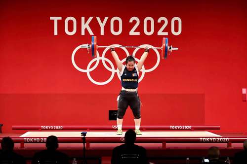 Токио-2020: Э.Билэгсайхан нийлбэр дүнгээр 203 кг-ыг өргөв