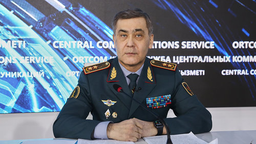 Казахстанд агуулах дэлбэрсэний улмаас Батлан хамгаалахын сайд нь огцрохоор болжээ