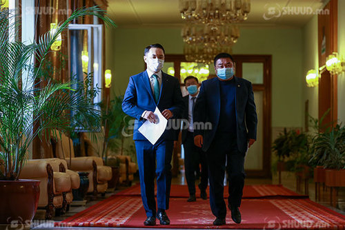 Ч.Өнөрбаяр: Засгийн газар алсын хараагүй болсон