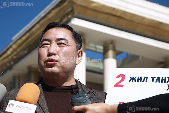 Б.Пүрэвдорж: Ковидын хуулийг хүчингүй болгох хэрэгтэй - Vimarsana News
