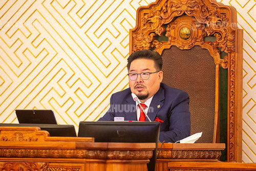 Тэтгэврийн нэмэгдлийг дагаад үнэ өсгөхгүй байхыг үйлдвэрлэгч, бизнес эрхлэгчдэд уриалж байна
