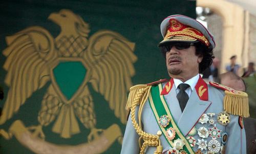 Каддафи: Барууныхан тэнэгүүд, алан хядагчдыг тогтоон барьж байсан Ливийг нураалаа