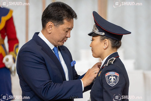 Хөдөлмөрийн баатар М.Уранцэцэг: 2024 оны олимпод оролцох зорилготой байна