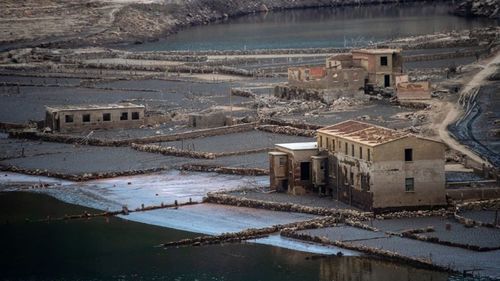 ФОТО: Испанид 30 жилийн өмнө живсэн тосгон ил гарав