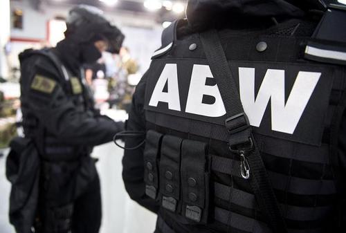 Польшийн тусгай албаныхан Оросын тагнуулыг баривчилжээ