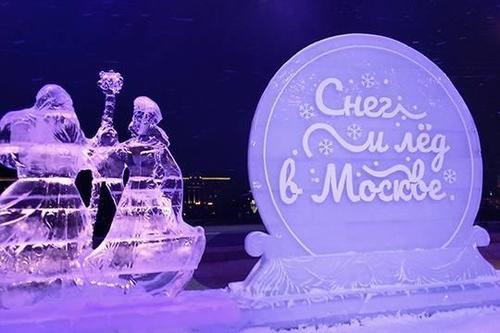 ФОТО: Москва хотод мөсөн баримлын фестиваль нээлтээ хийлээ
