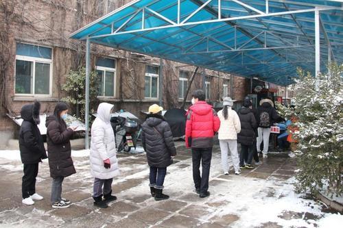 Бээжингийн гурван хорооллыг халдварын эрсдэлтэй бүсэд тооцжээ