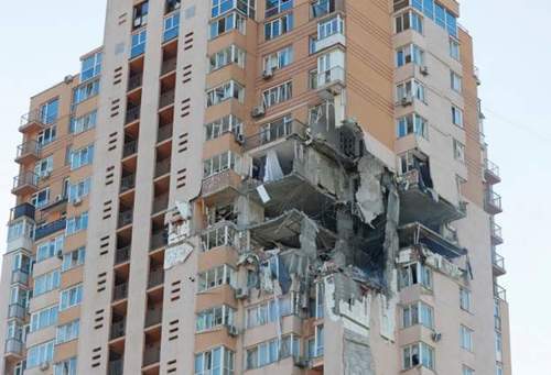 Киевийн орон сууцны барилга довтолгоонд өртжээ
