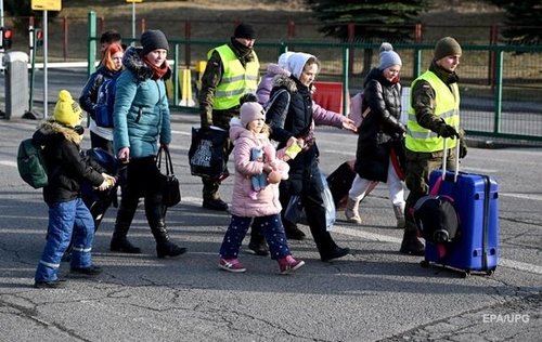 Дайны улмаас Украины нэг сая хүүхэд дүрвэжээ