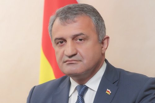 Өмнөд Осети ОХУ-ын бүрэлдэхүүнд багтах хүсэлт гаргажээ