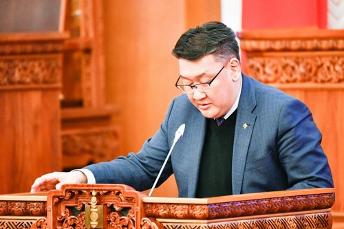 Тендерт оролцогчид олдохгүй байгаа шалтгаанаар хуулиа өөрчилж байна