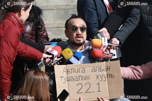О.Отгонтөгс: Залуус хангалттай цалинтай, хуримтлалтай иргэн байхыг хүсч байна