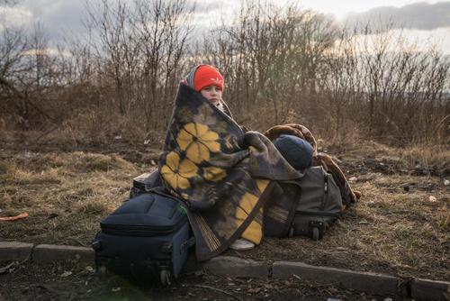 ЮНИСЕФ: Украины хүүхдүүдийн гуравны хоёр нь дүрвэсэн