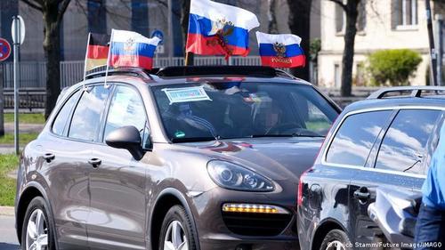 Оросын түрэмгийллийг дэмжсэнтэй холбоотой 140 гаруй хэргийг Германд шалгаж байна