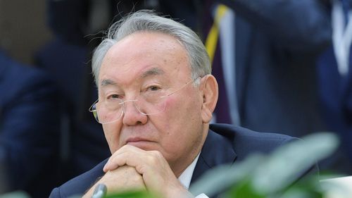 Назарбаевын халдашгүй эрхийг баталгаажуулсан хуулийг цуцлахаар зэхэж байна
