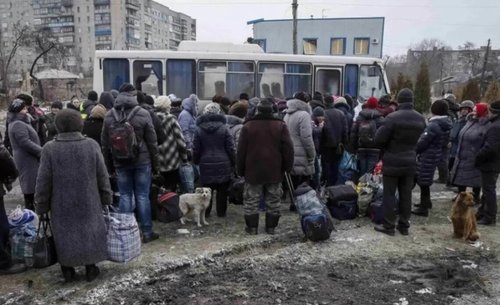 Мариуполиос 500 хүн нүүлгэн шилжүүлжээ