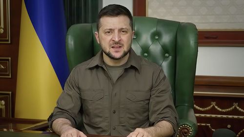 Зеленский: ОХУ Африк, Азийн оршин суугчдыг золионд гаргаж байна
