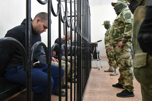 Донецкийн шүүхээс цаазын ял сонссон Британийн иргэд өршөөл хүснэ