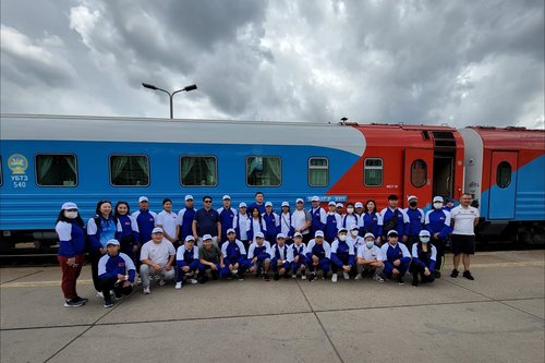 Азийн спортын наадамд оролцох хүүхдүүд Владивосток хотыг зорилоо