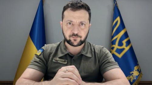 Зеленский: Барууны орнууд Оросын бүх иргэдийг нэвтрүүлэхгүй байх ёстой