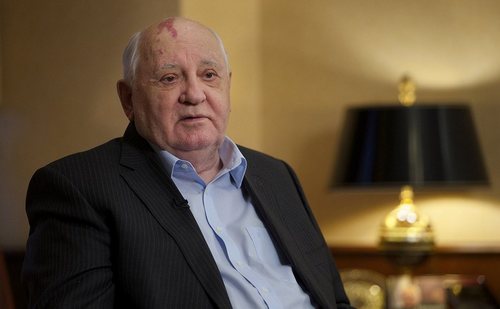 ЗХУ-ын анхны бөгөөд сүүлчийн Ерөнхийлөгч Горбачев таалал төгсөв 