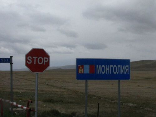 N1: Монголыг зорьсон буриадууд буцаж харихаар яарахгүй байна